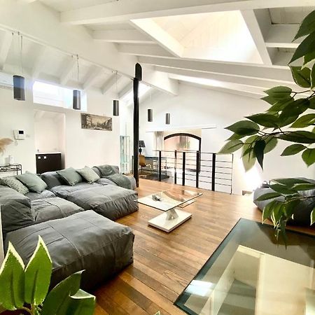 Luxury Industrial Apt Vicino Al Centro Con Garage Brescia Exteriér fotografie