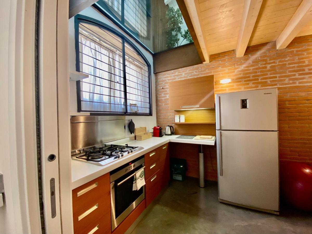Luxury Industrial Apt Vicino Al Centro Con Garage Brescia Exteriér fotografie